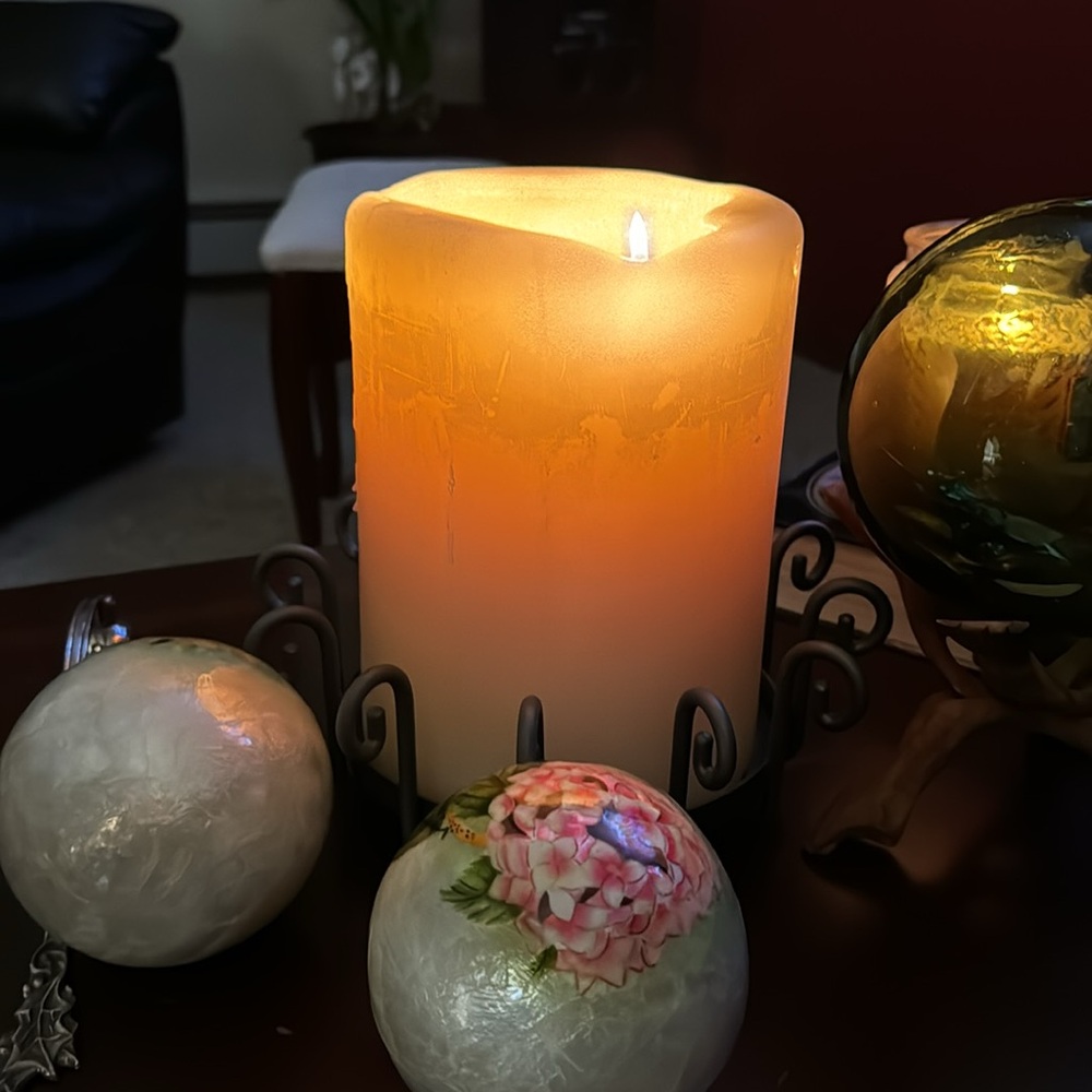 PartyLite 3-Wick Candle over 8 lbs